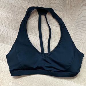 BuffBunny Hybrid Sports Bra in Black